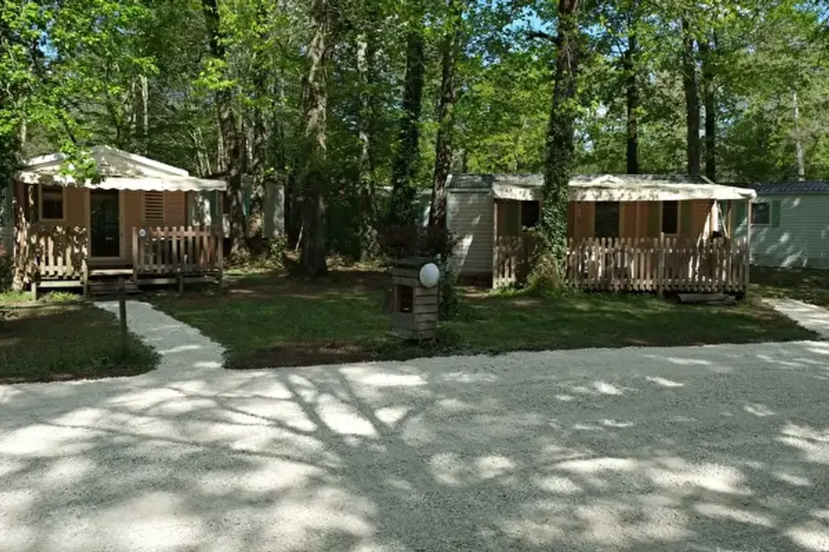 Camping Le Bois Du Coderc