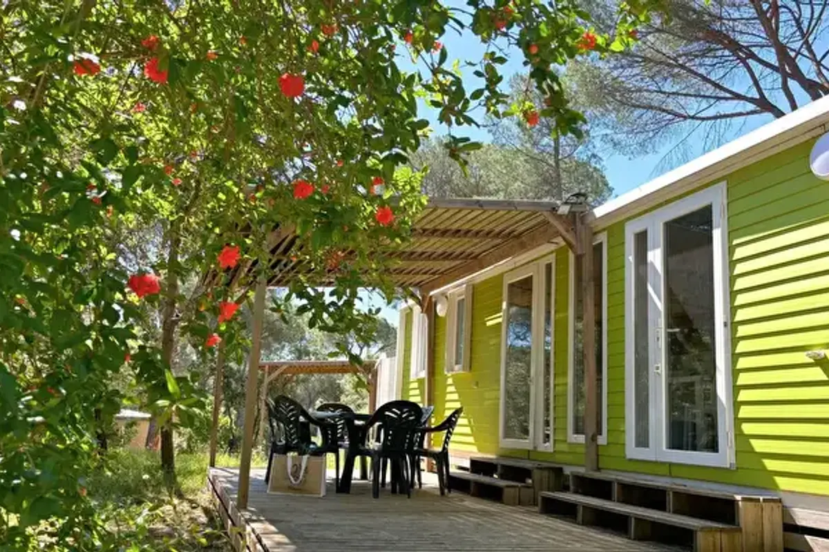Camping Les Cigales - Tikayan